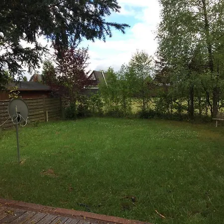 펜션 Familienfreundliches-ferienhaus-mit-waldrand-lage *