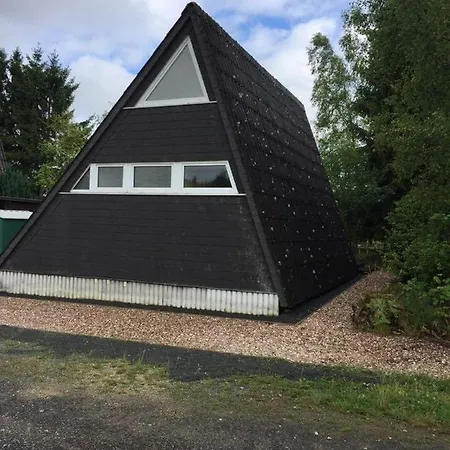 펜션 Familienfreundliches-ferienhaus-mit-waldrand-lage 블랑켄하임