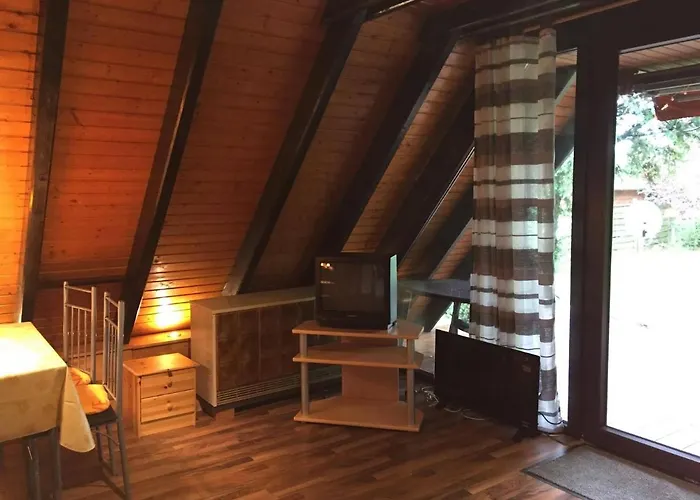 Familienfreundliches-ferienhaus-mit-waldrand-lage *